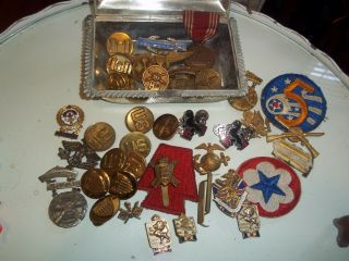 Old Military Pins Buttons Brass Lion Navy Marine Patches War Rifle Occupied Box