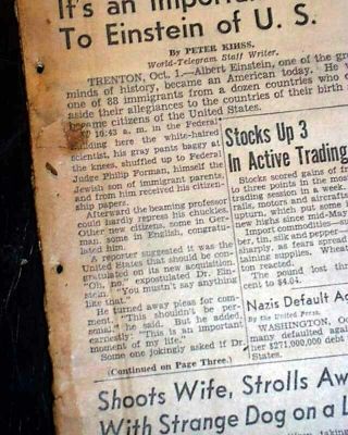 ALBERT EINSTEIN Theory of Relativity Fame Becomes a U.  S.  CITIZEN 1940 Newspaper 3