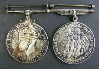 Canada: Medal Pair: Ww2 War Medal,  Canadian Volunteer Service Medal