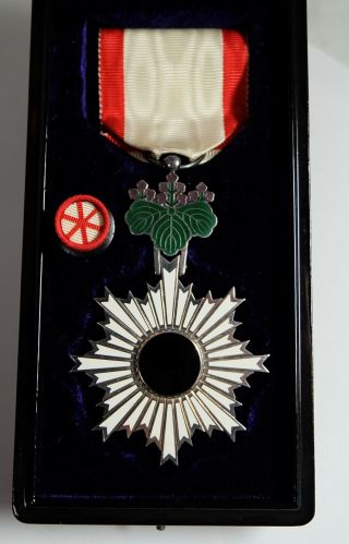 Japanese Order Of Rising Sun 6th Class Badge Japan Medal Rosette Sterling Silver