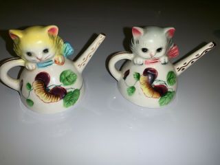 Vintage Set 2 Cats In Tea Pots Salt And Pepper Shakers,  Pansies On Pot Japan