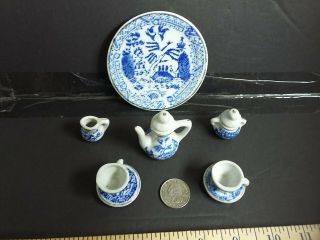 Vtg Doll House 10 Piece Blue White Miniature Tea Set Blue Willow - Made In China