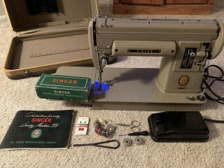 Vintage Singer Model 301a Long Bed Sewing Machine W/case & Foot Pedal
