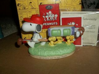 Hallmark Peanuts Gallery On The Course Snoopy Figure Collectors Item