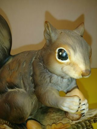 Vintage 1982 Homco Porcelain Figurine Grey Squirrel W/ Acorn Masterpiece Collect