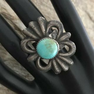Vintage Navajo Old Pawn Sterling Silver Turquoise Ring.  Size 8