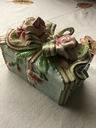 Fitz And Floyd Lidded Box Treasure Trinket Blue Pink Flowers Green Gold No Flaws