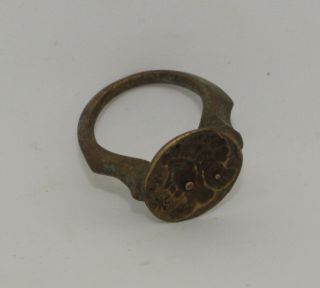 Quality Ancient Roman Greek Bronze Seal Ring - Circa 100ad - 011
