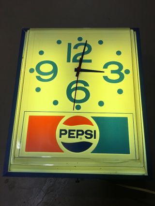 1976 Pepsi Vintage Wall Mounted Clock Lighted Sign Advertising