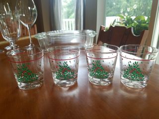 Christmas Tree Glasses Double Old Fashioned Rocks Whiskey Set Of 4 Holly Berries