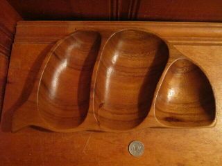 Vintage Hard Wood 12 " X6 " Divided 3 Compartment Snack Tray Pea Pod Bean Shape Euc