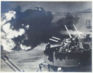 World War Ll Bofors 40mm Anti - Aircraft Guns Firing From Us Battleship