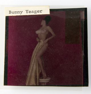 Bunny Yeager Color Transparency Photograph 1960s Nude Model On Pedestal Fabulous 3