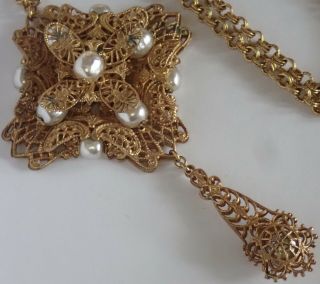 Ornate Vintage Miriam Haskell Gold Gilt Filigree Baroque Pearl Pendant Necklace