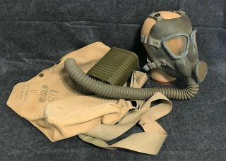 Wwii Us Army Combat Gas Mask With Carrier - 1941 Dated - M2a2