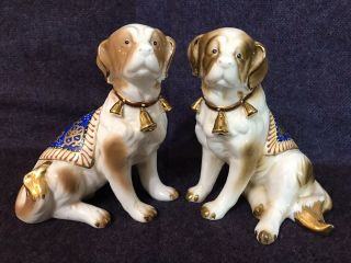 Extremely Unique Great Pyrenees Staffordshire Mantel Dogs Set (2)
