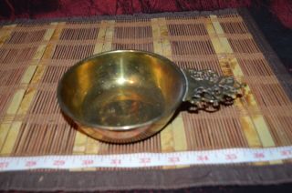 Oneida Round Solid Brass Bowl W/ Decorative Handle 7 " X1 1/2 "