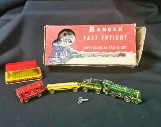 Vintage Ranger Fast Freight Mechnical Train Set Metal Tin Wind Up W/ Key And Box