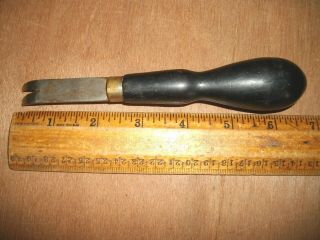 R45 Antique Sargent Wood & Brass Handle Tack Nail Puller 2