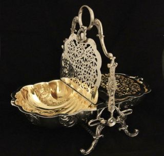 Vintage English Silver Plate Embossed Repousse Shell Bun Warmer Biscuit Box