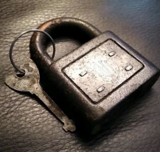Vintage Antique Yale & Towne Rustic Padlock Lock With Key Made In Usa