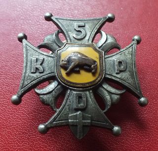 Poland Polish Wwii 5th Borderland Division Badge Lorioli Medal Order