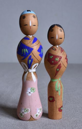 12cm (4.  7 "),  10.  5cm (4.  1 ") Japanese Sosaku Kokeshi Pair Dolls : Signed Shuzen - Ji