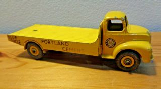 Vintage Dinky Toys England Portland Cement Truck