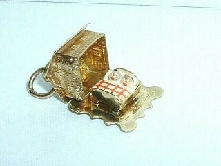 Vintage 14k Yellow Gold Love Cabin Home House Charm Opens Up To A Couple