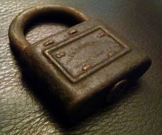 Vintage Antique Old Yale & Towne Padlock Lock Stamford Conn 115 Steampunk No Key