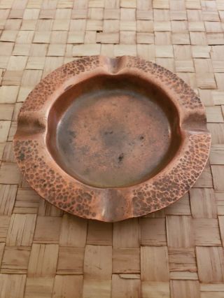 Vintage Unique Design Hammered Copper Ash Tray
