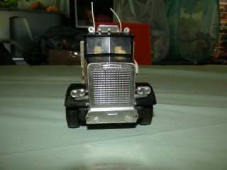 Vintage Nylint Freightliner Classic Semi Truck Metal 2 Race Toy Rig