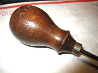 ANTIQUE LARGE HEAVY DUTY SCRATCH AWL LEATHER AWL GOOD COND.  9 1/4 