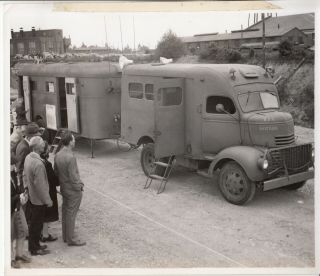 Wwii Aaf 8x10 Photo Army Air Forces 1943 Recruiting Truck & Trailer 83