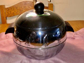 Vintage Penguin Ice Bucket - West Bend Hot/cold Server Bakelite Handles Usa