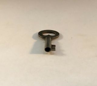 Vintage Antique Steamer Trunk Key Corbin ST3 2