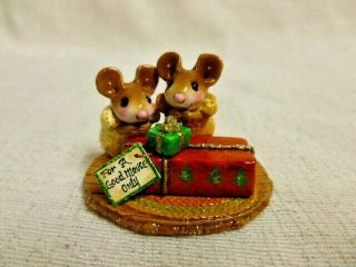 Wee Forest Folk For A Good Mouse Only Christmas Special Red M - 373 Figurine