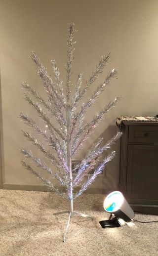 Vintage 4’ Aluminum Christmas Tree With Color Wheel No Box