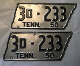 Vtg 1950 Tennessee State Shaped License Plates Pair Good
