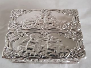 A Sterling Silver Snuff Box.  Depicting Angels.  Sheffield 1968.  By Francis Howard