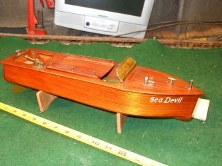 Vintage Ito Sea Devil Japan Battery Operated Wooden Chris Craft Boat Restore