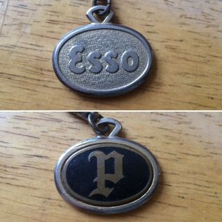 Vintage Esso Gas Station Key Chain With Initial " P " 1960 