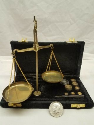 Vintage Brass Balance Pan Scales With Weights In Carry Case