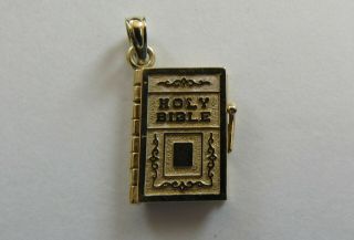 Estate Solid 14K Yellow Gold CHARM Holy Bible Charm 6 Page Lord ' s Prayer 3.  43g 2
