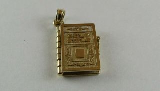 Estate Solid 14K Yellow Gold CHARM Holy Bible Charm 6 Page Lord ' s Prayer 3.  43g 3
