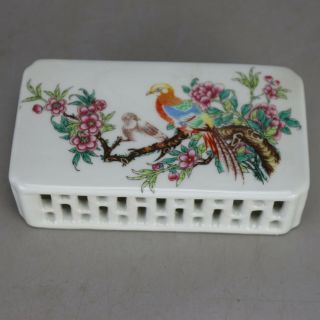 Chinese Famille Rose Porcelain Bird & Flower Pattern Hollow Out Paperweight C01