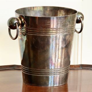A Smart Victorian Elkington & Co Silver Plated Ice Bucket / Wine Cooler,  1899.