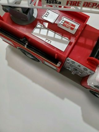 Tonka Rescue Fire Truck engine number 00 27 