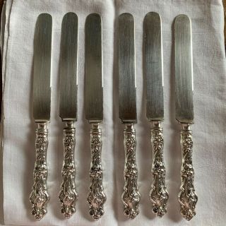 6 Wallce Irian Pattern Antique Sterling Silver Knives.  9 1/2” Long.