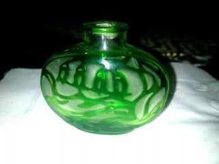 Vintage Glass Snuff Bottle No Top - Emerald Green And Frosty Clear/white